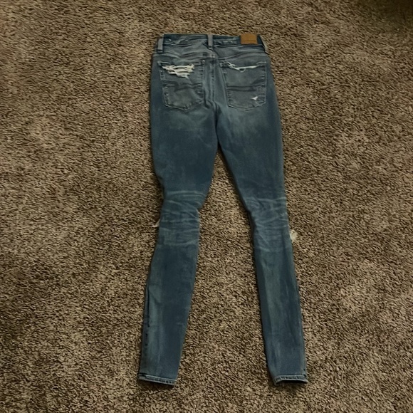 American Eagle Rip Jeans - Picture 2 of 3